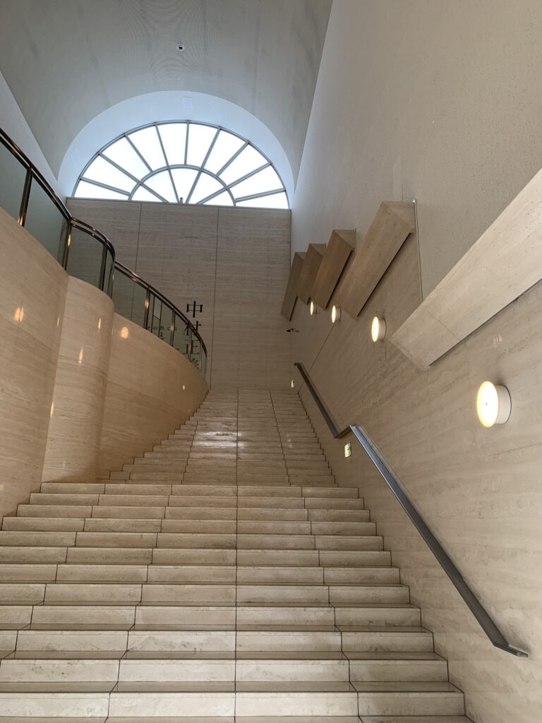 平塚市美術館