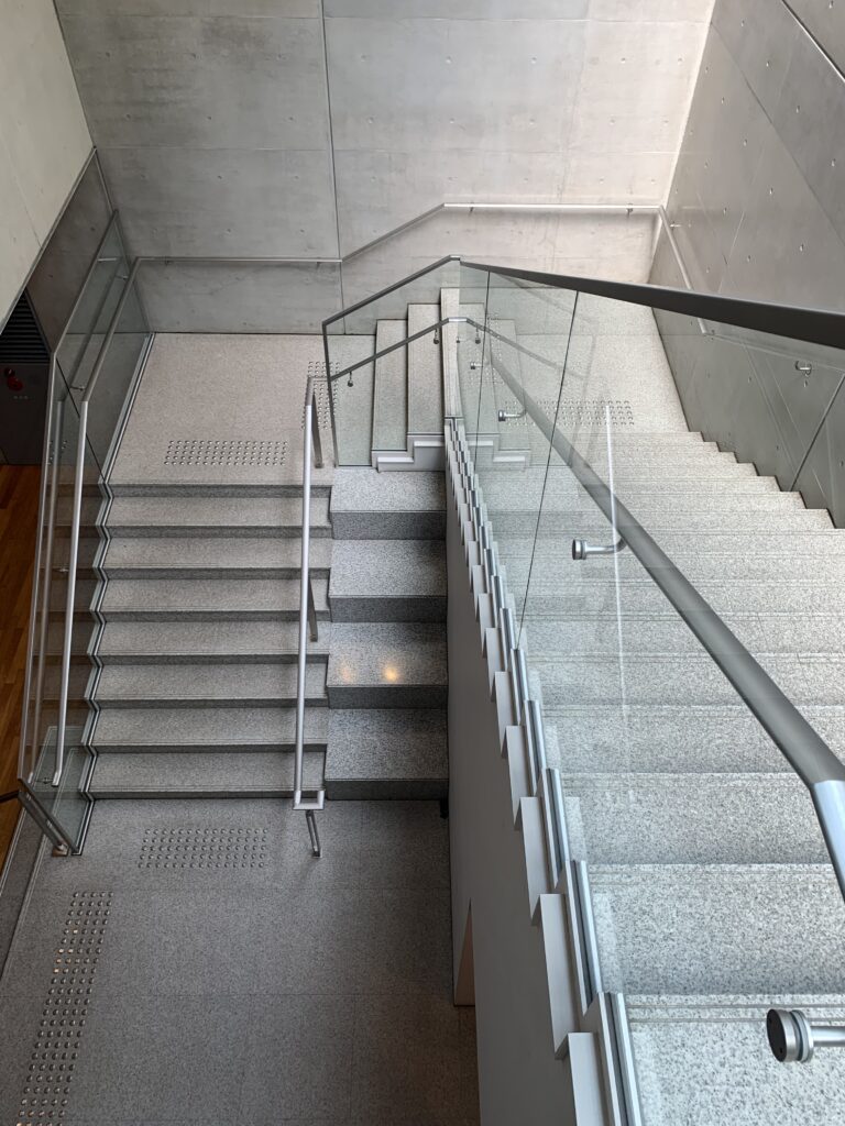 茅ヶ崎市美術館