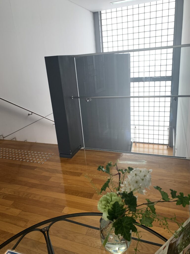 茅ヶ崎市美術館